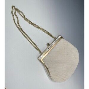 Vintage 1970's-1980's Beaded Pearls Purse Mod Hong‎ Kong Chain Kiss Lock Gam